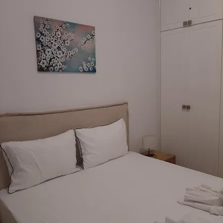 Semesterbostad H&o Elegant Maisonette In Paradise Garden Paphos