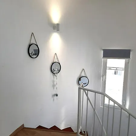 H&o Elegant Maisonette In Paradise Garden Paphos