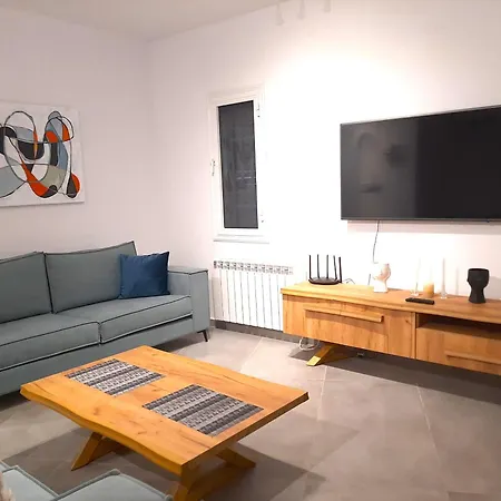 H&o Elegant Maisonette In Paradise Garden Paphos