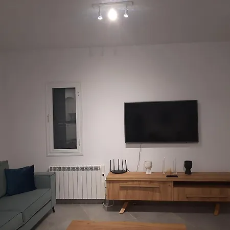 H&o Elegant Maisonette In Paradise Garden 度假居 *