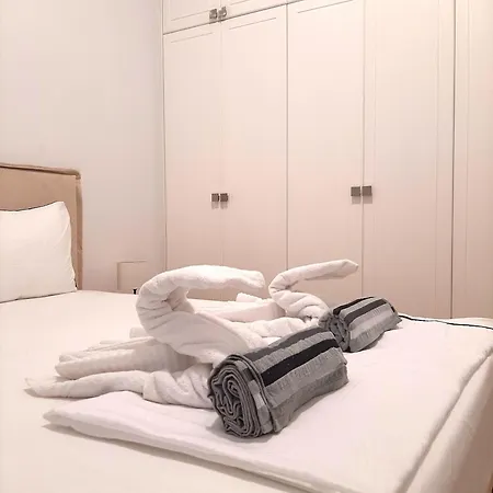 H&o Elegant Maisonette In Paradise Garden * 파포스